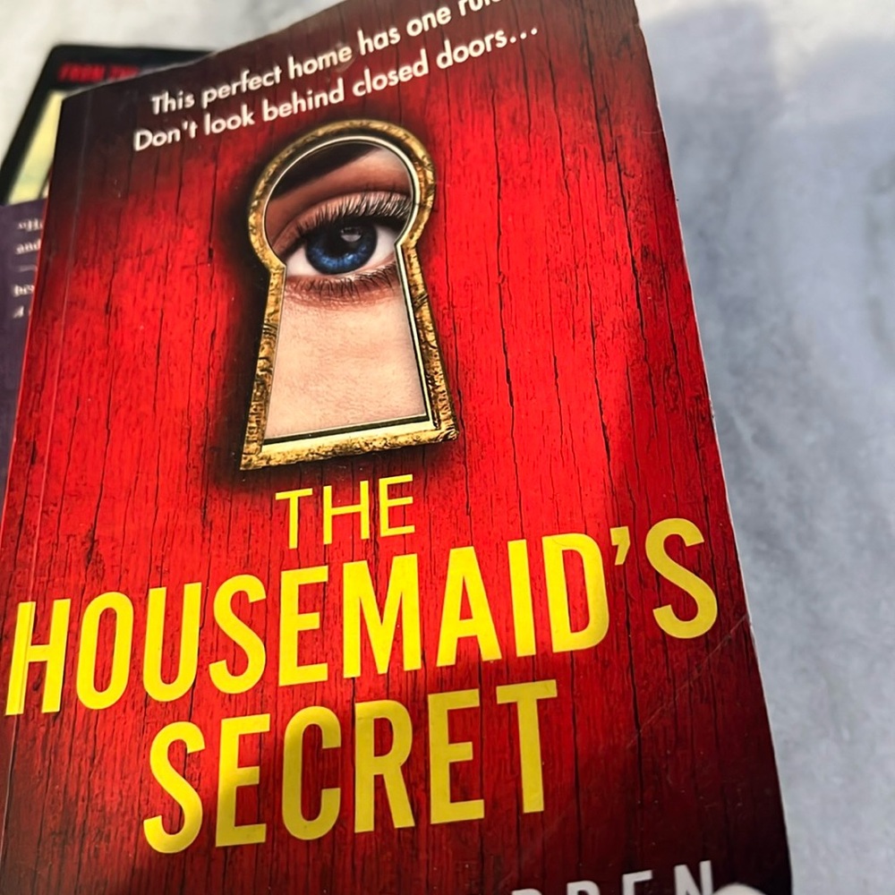 Three books for sale housewives has been read but the other two are brand new